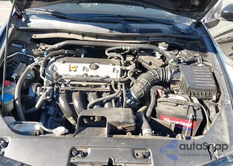 2011 Honda Accord 2.4 Ex-L z USA, uszkodzony, nr VIN 1HGCS1B89BA007303